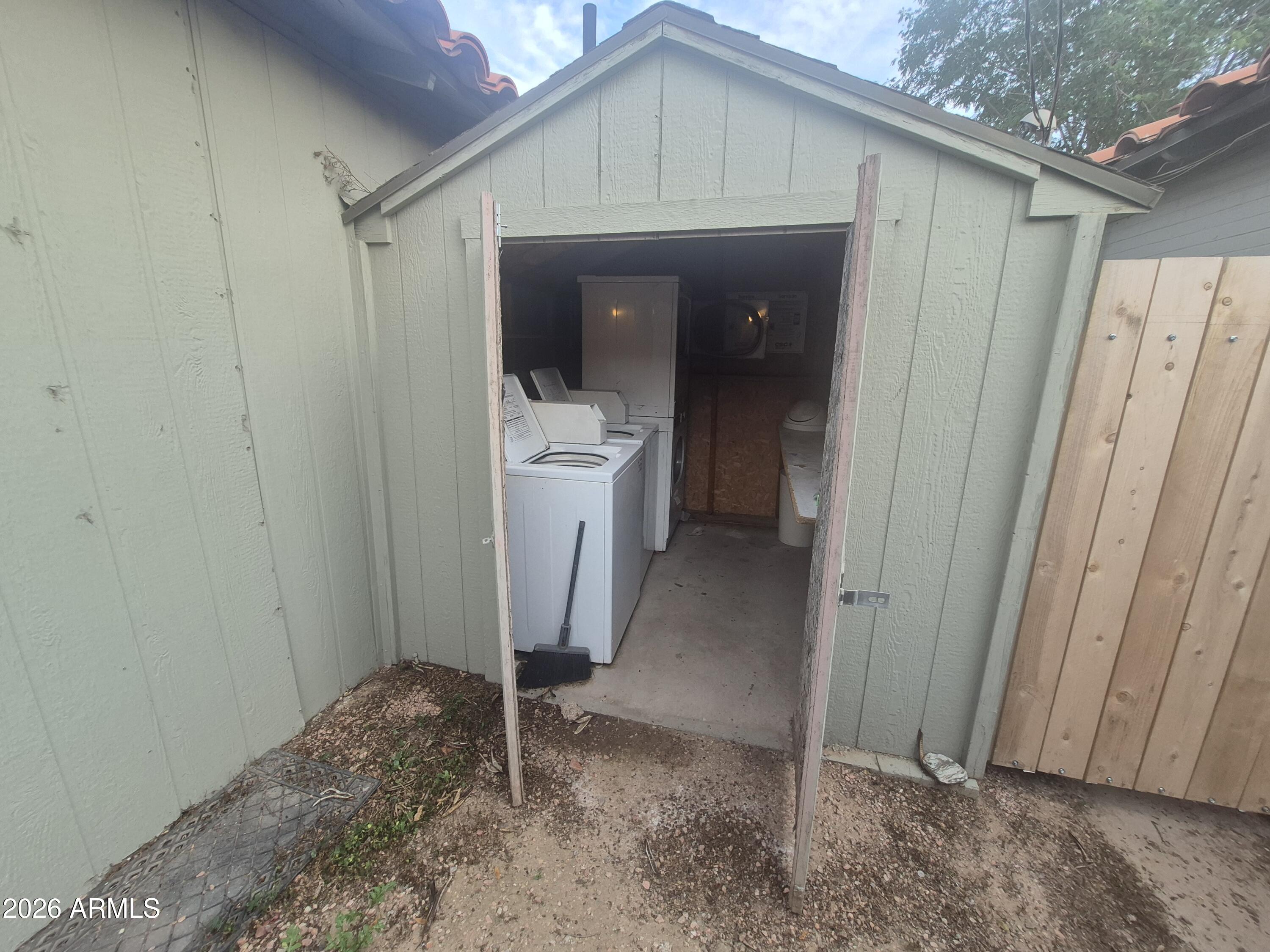 602 E San Juan Avenue 3