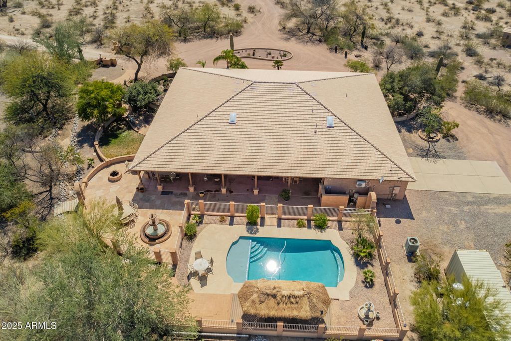 Photo of 11954 N Hazeldine Road, Casa Grande, AZ 85194 (MLS # 6840208)