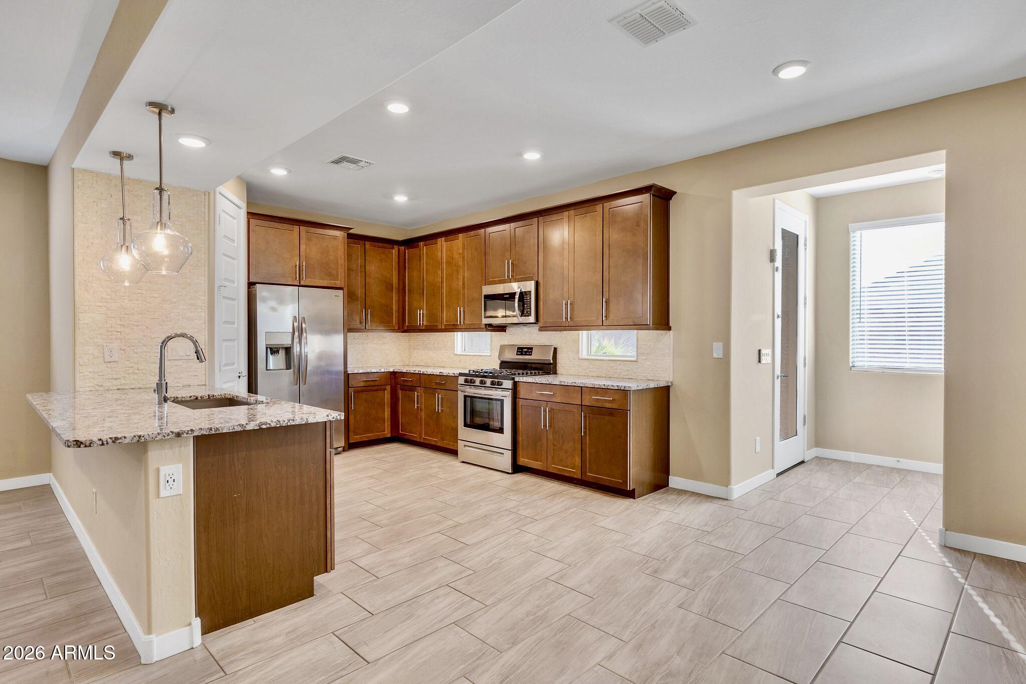 16517 W CHARLOTTE Drive