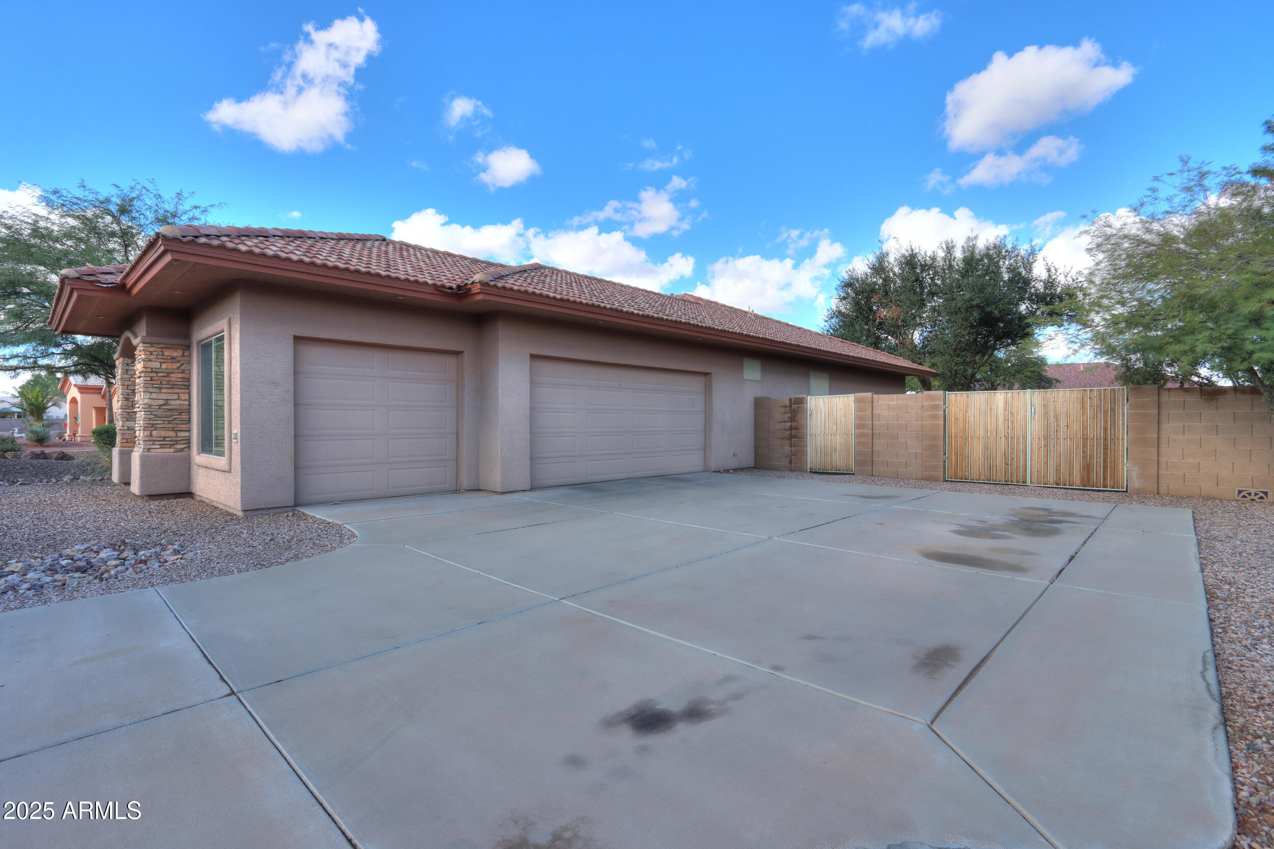 308 E CACTUS WREN Court