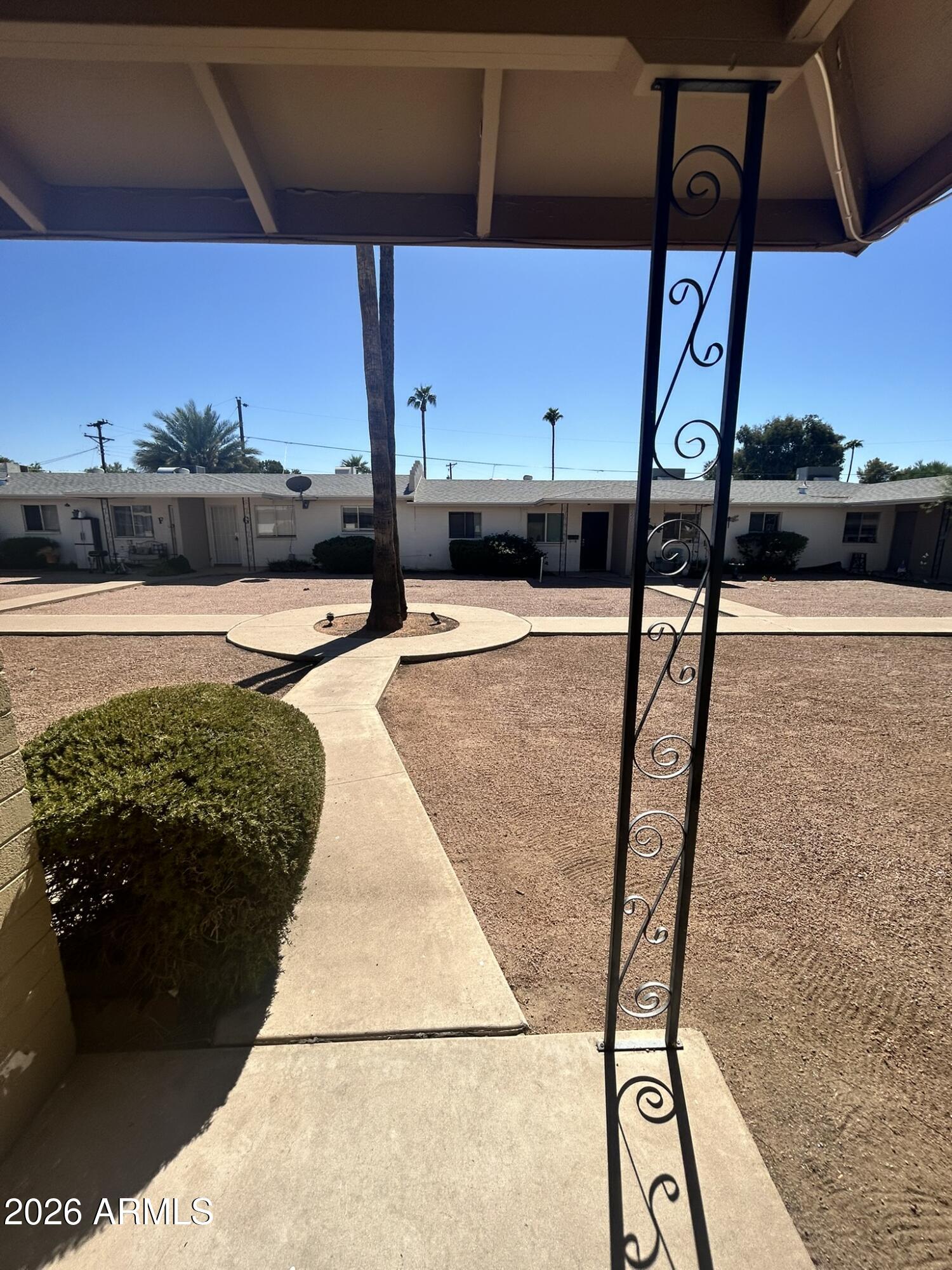 5233 E University Drive Apt B
