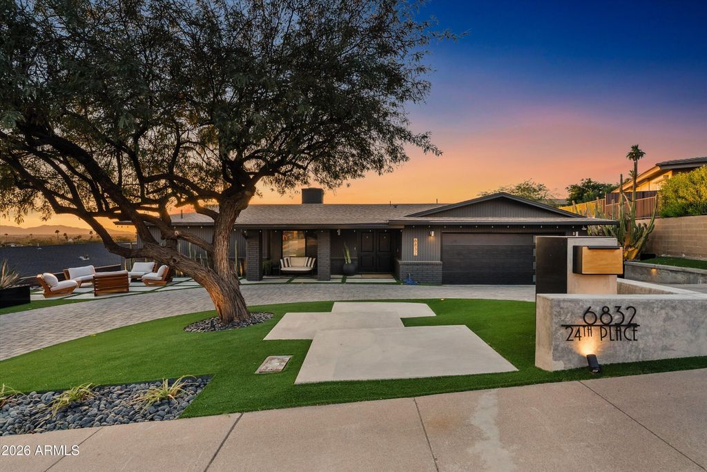 Photo of 6832 N 24th Place, Phoenix, AZ 85016 (MLS # 6977495)