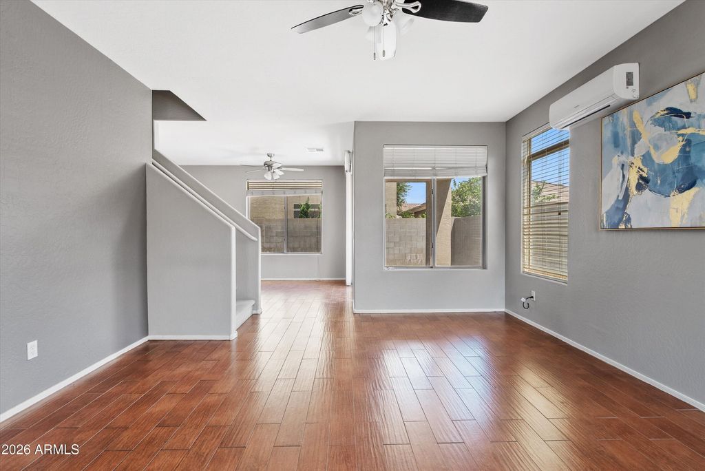 Photo of 1231 S Amber Street, Chandler, AZ 85286 (MLS # 7025692)