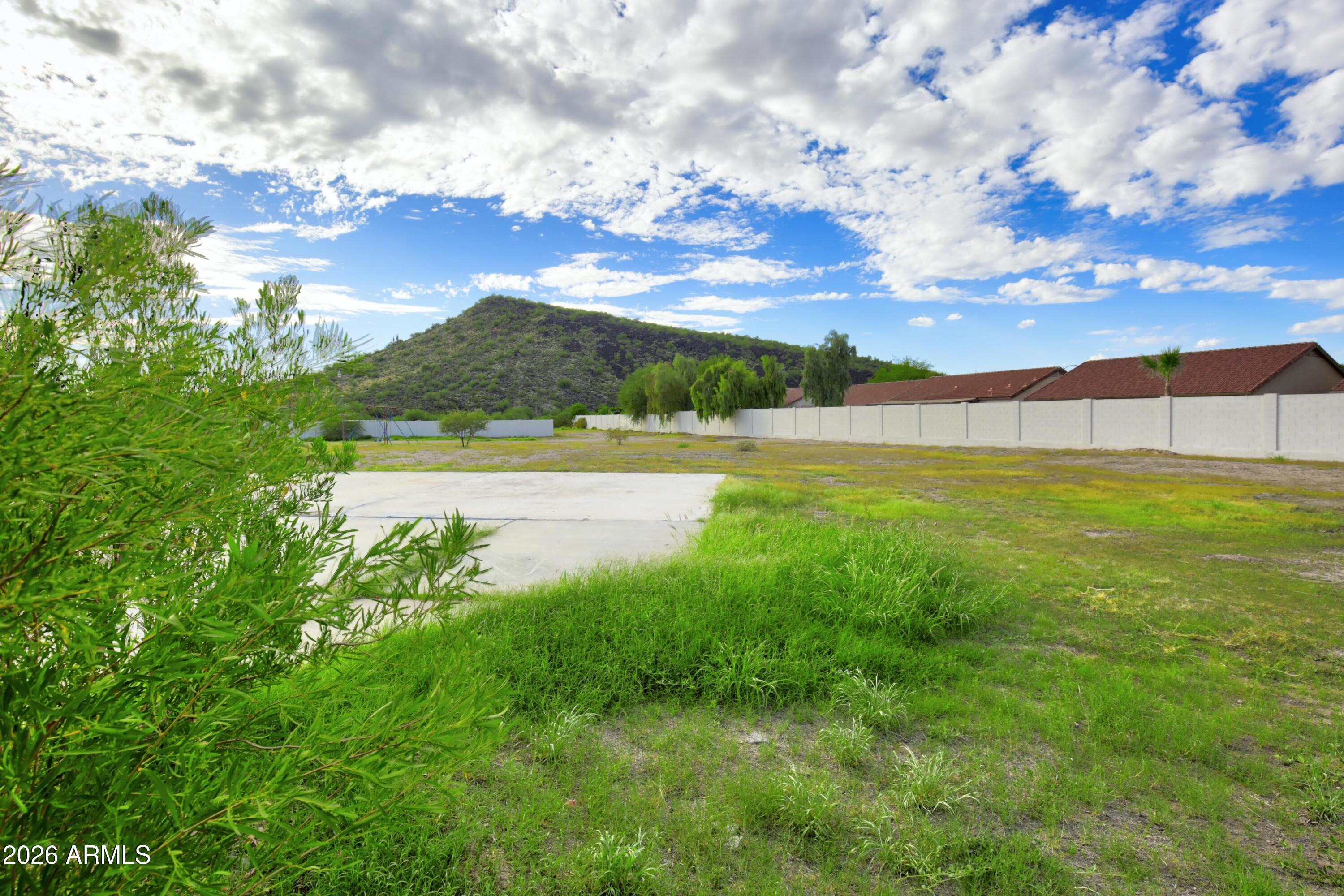 20412 N 41st Avenue -