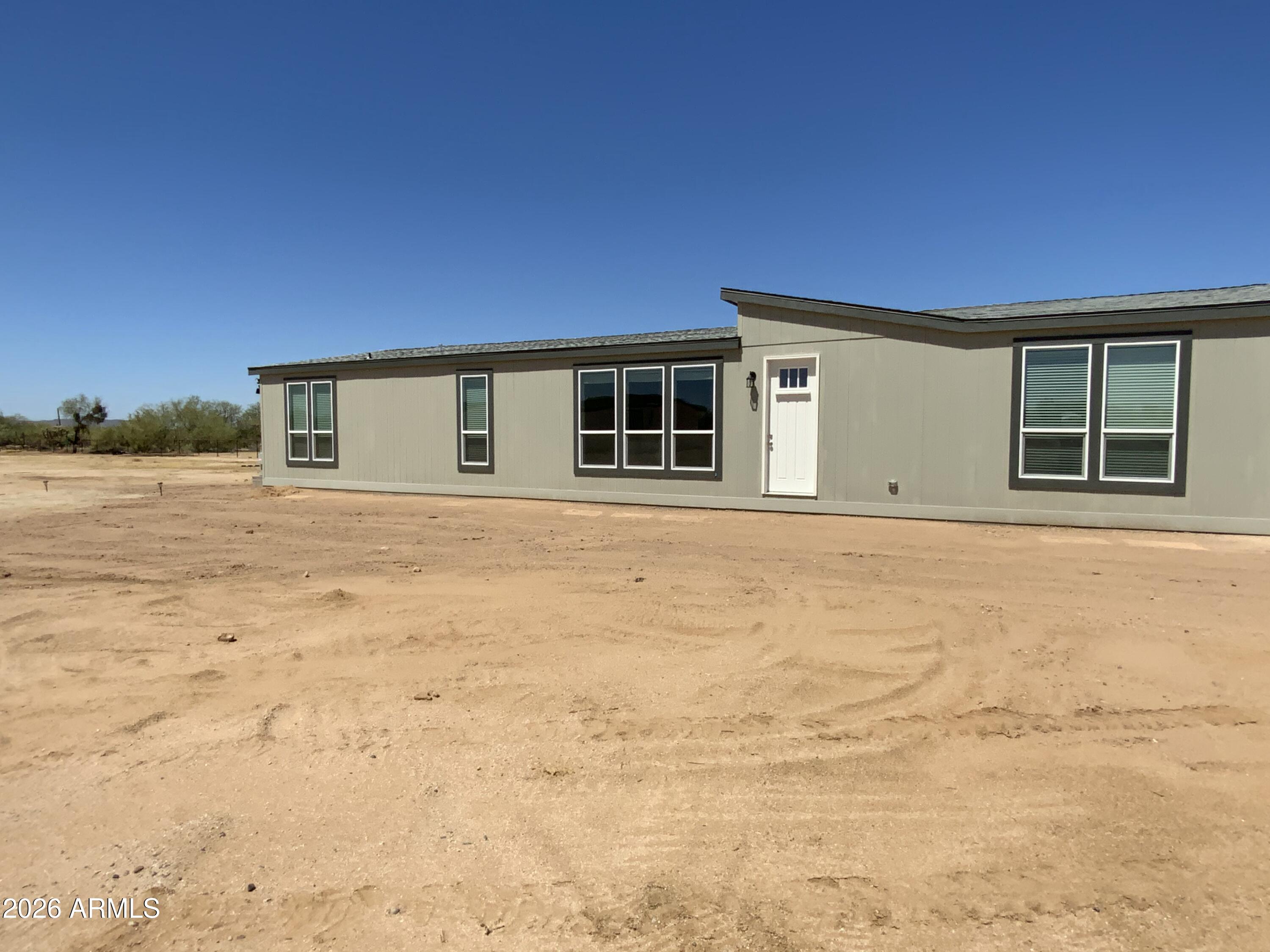 24046 E CHOLLA Road