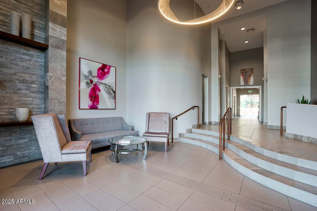 Photo of 17 W Vernon Avenue #111, Phoenix, AZ 85003 (MLS # 6924995)