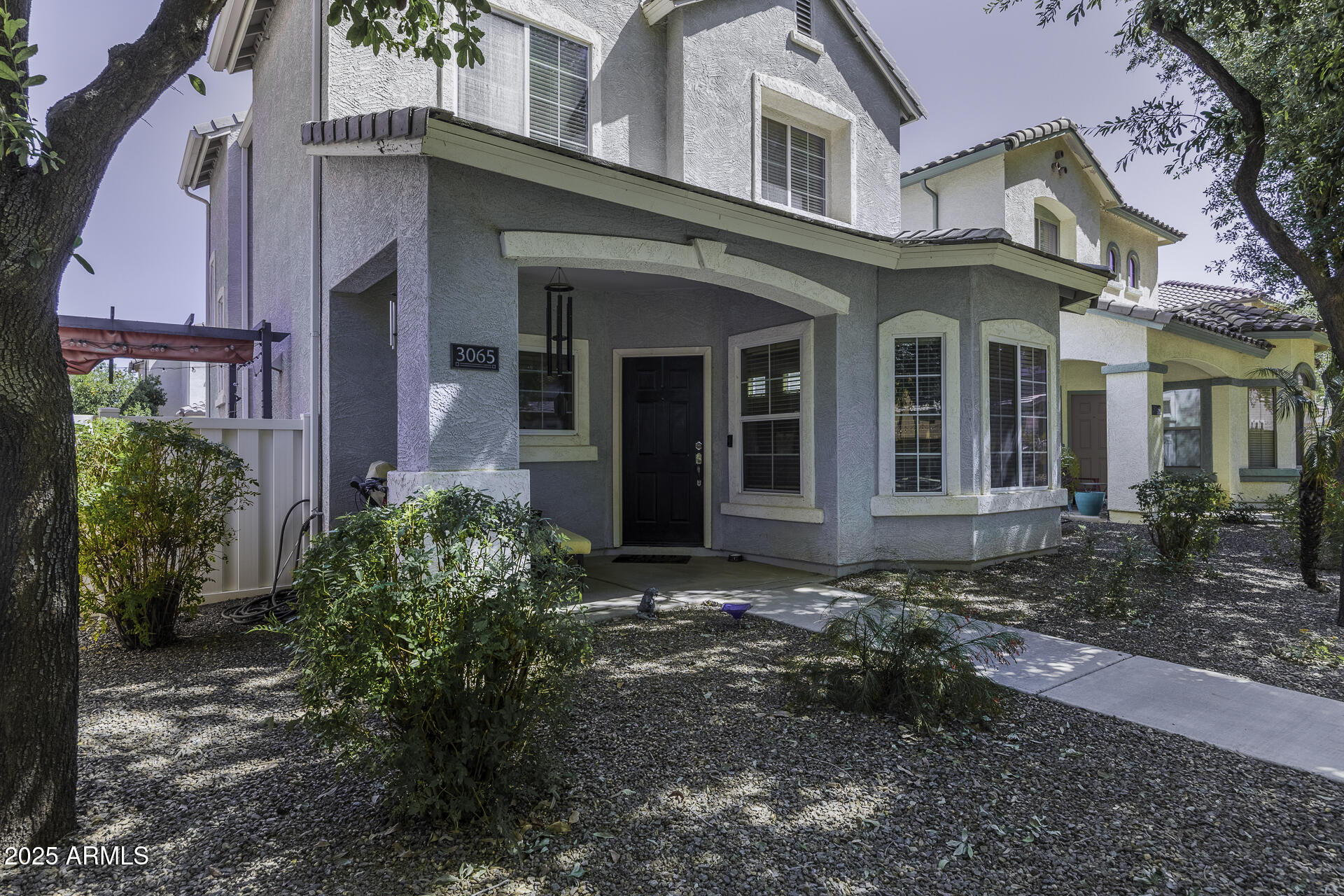 3065 E TAMARISK Street
