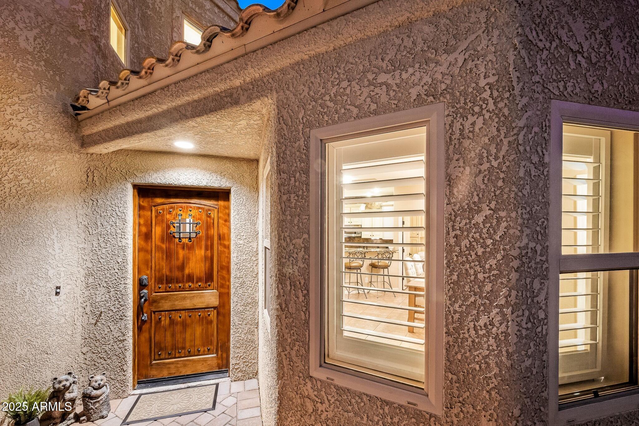 6547 N TURNBERRY Drive