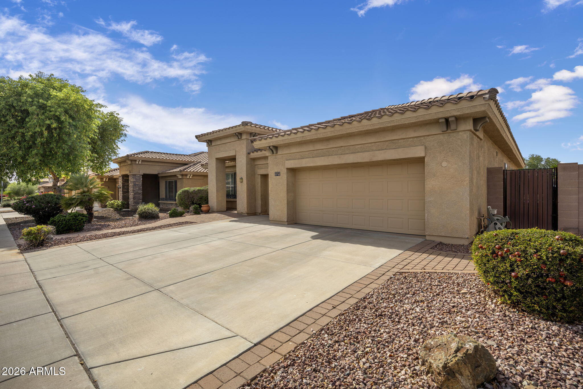 2328 W BLAYLOCK Drive