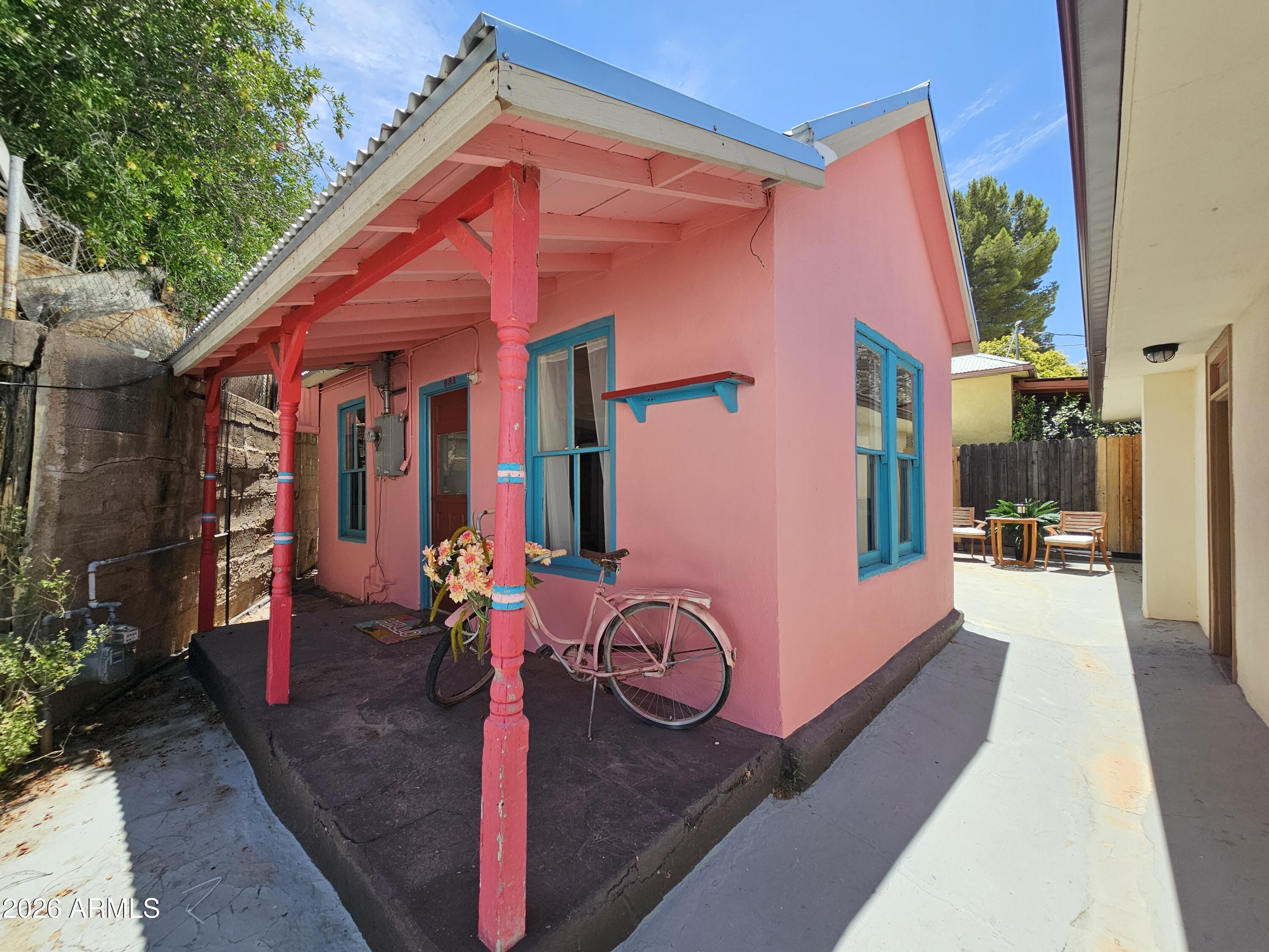 69 and 69A OK Street