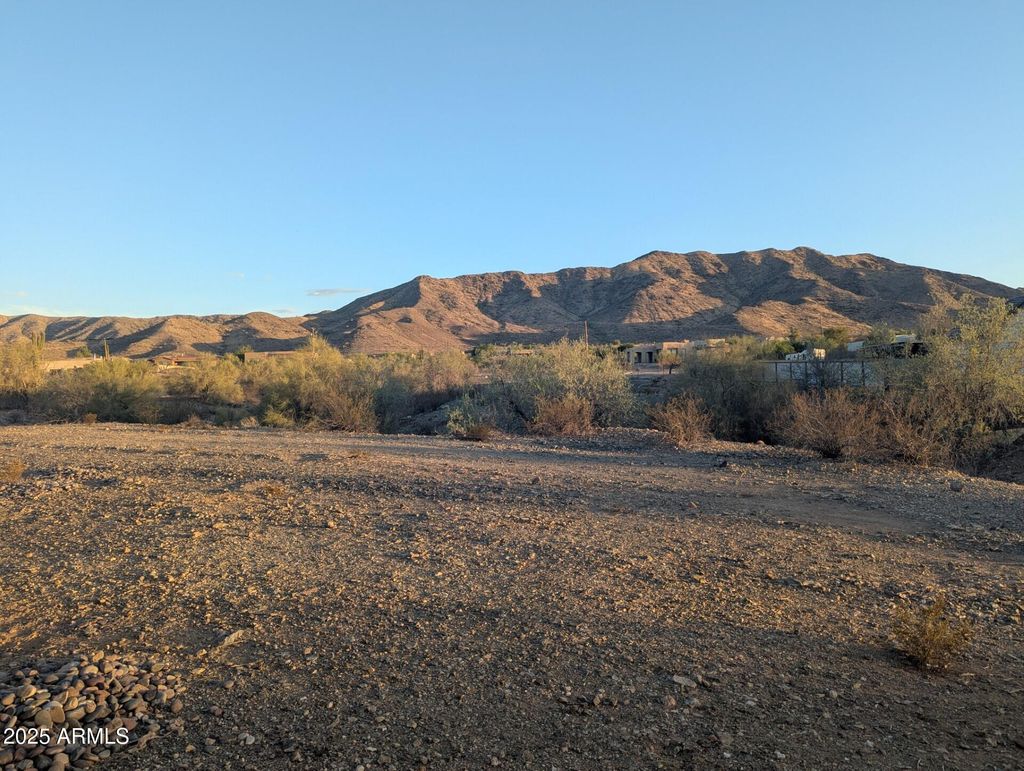 Photo of 1753 W Mcneil Street #7, Phoenix, AZ 85041 (MLS # 6900598)