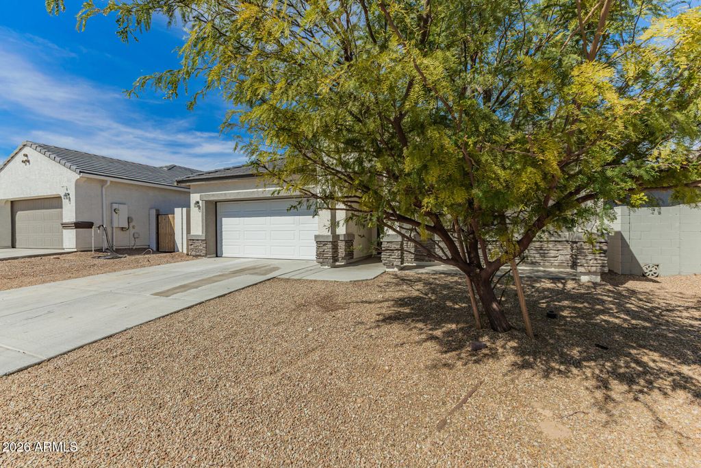 Photo of 1180 W Paradise Way, Casa Grande, AZ 85122 (MLS # 6991451)