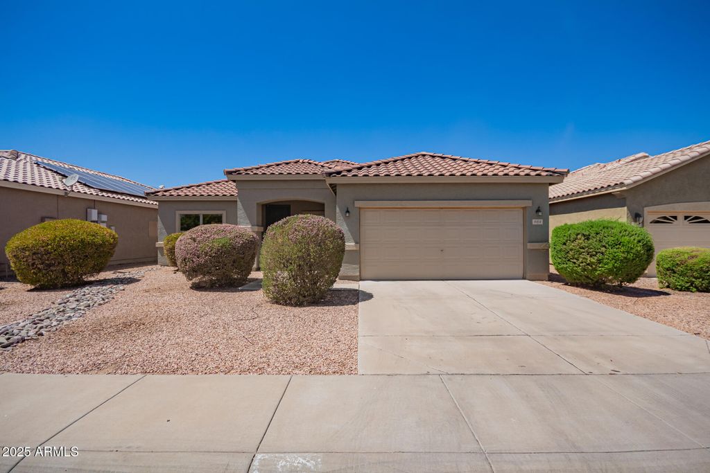 Photo of 664 W Silver Reef Court, Casa Grande, AZ 85122 (MLS # 6886091)