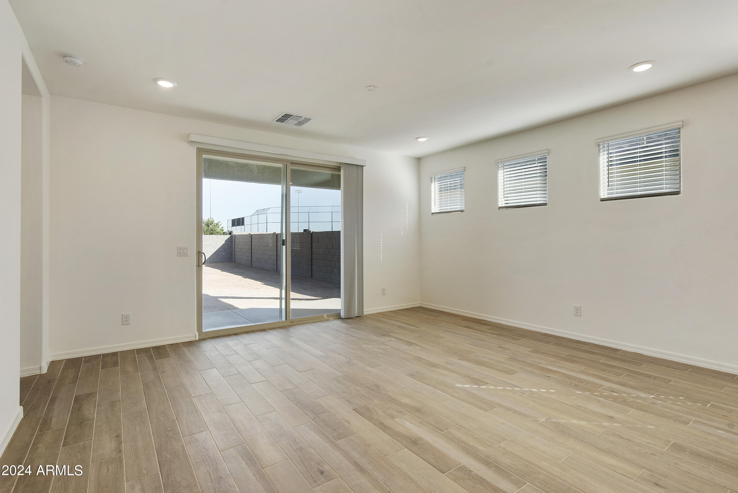 17127 W CORRINE Drive