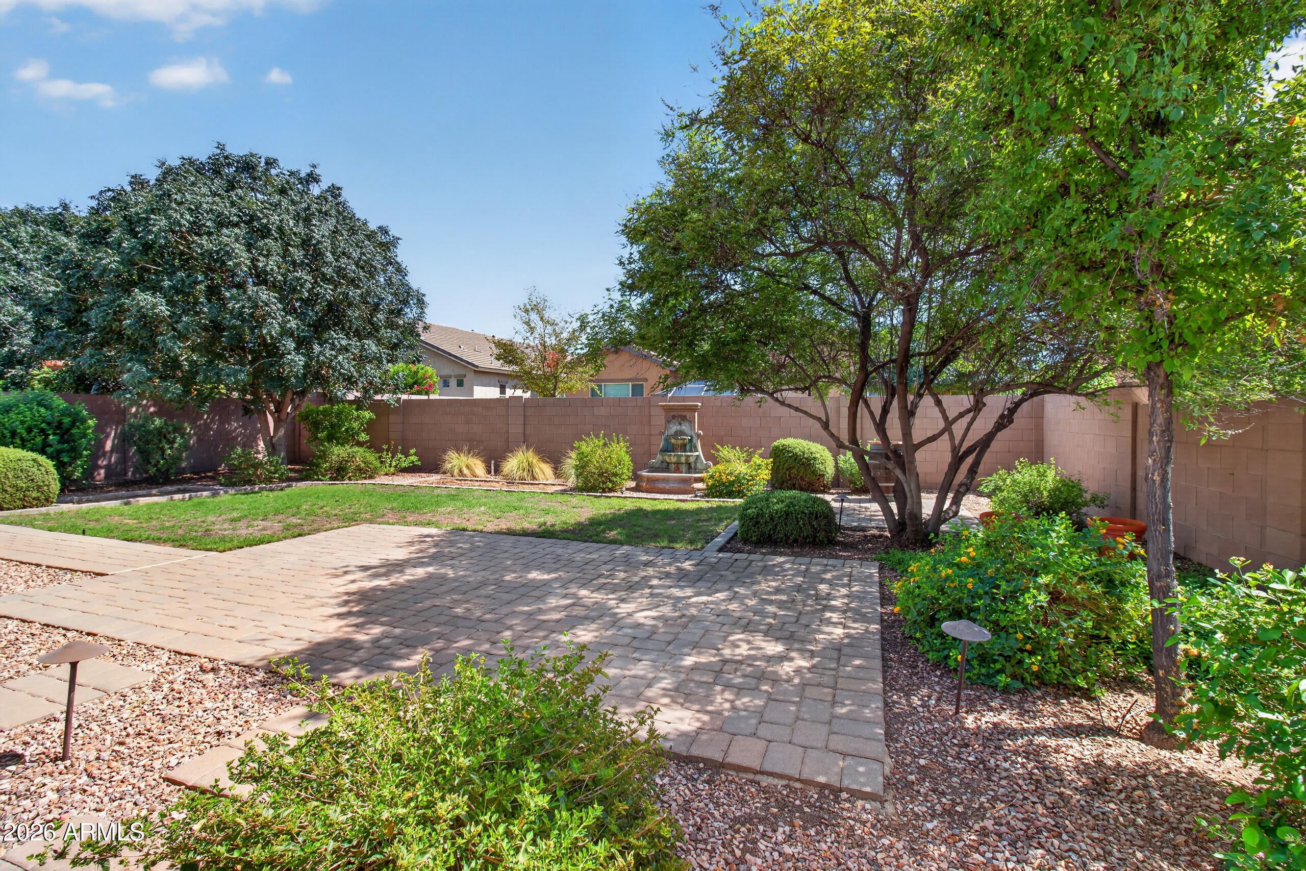 20321 E MOCKINGBIRD Drive