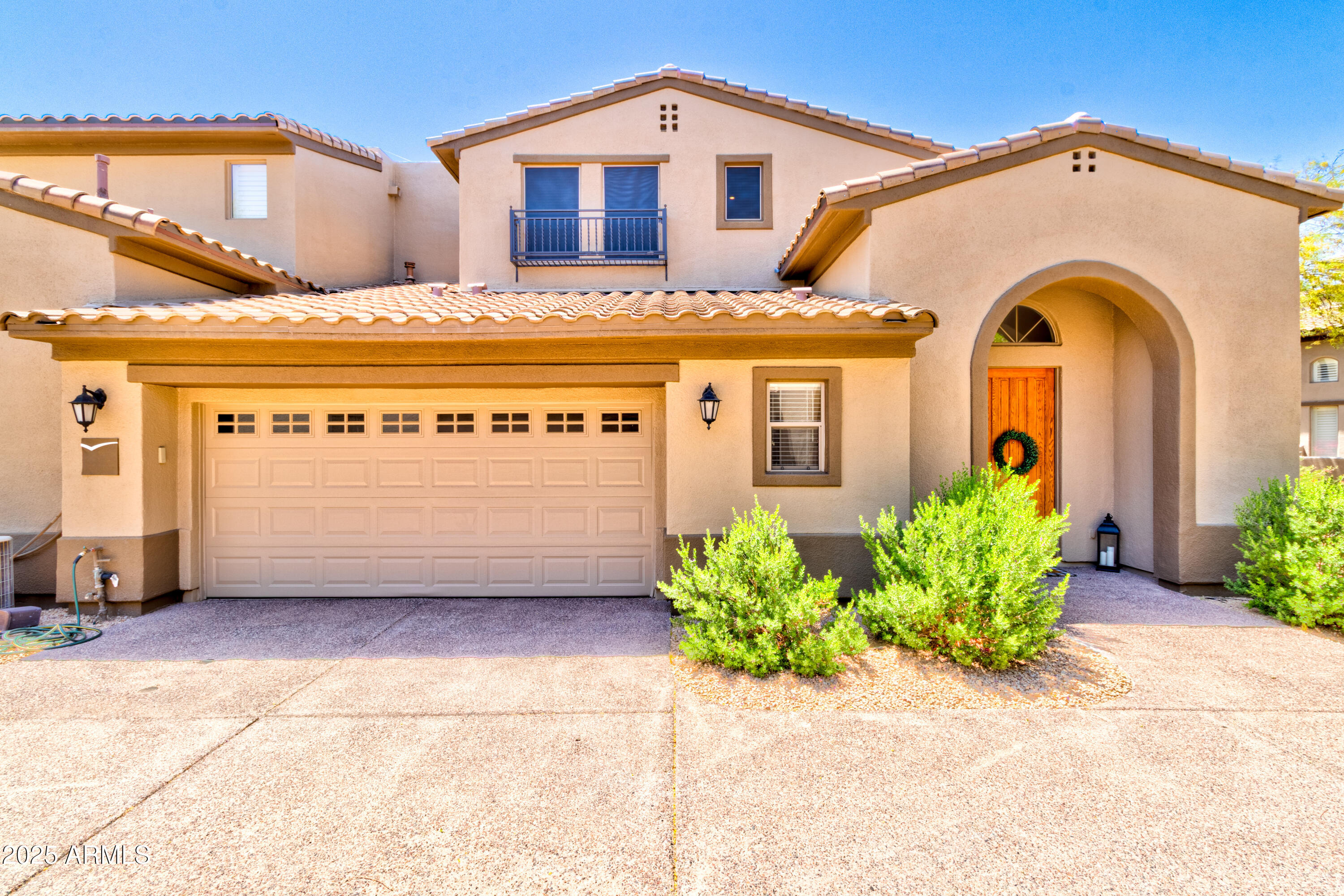 20802 N GRAYHAWK Drive 1045