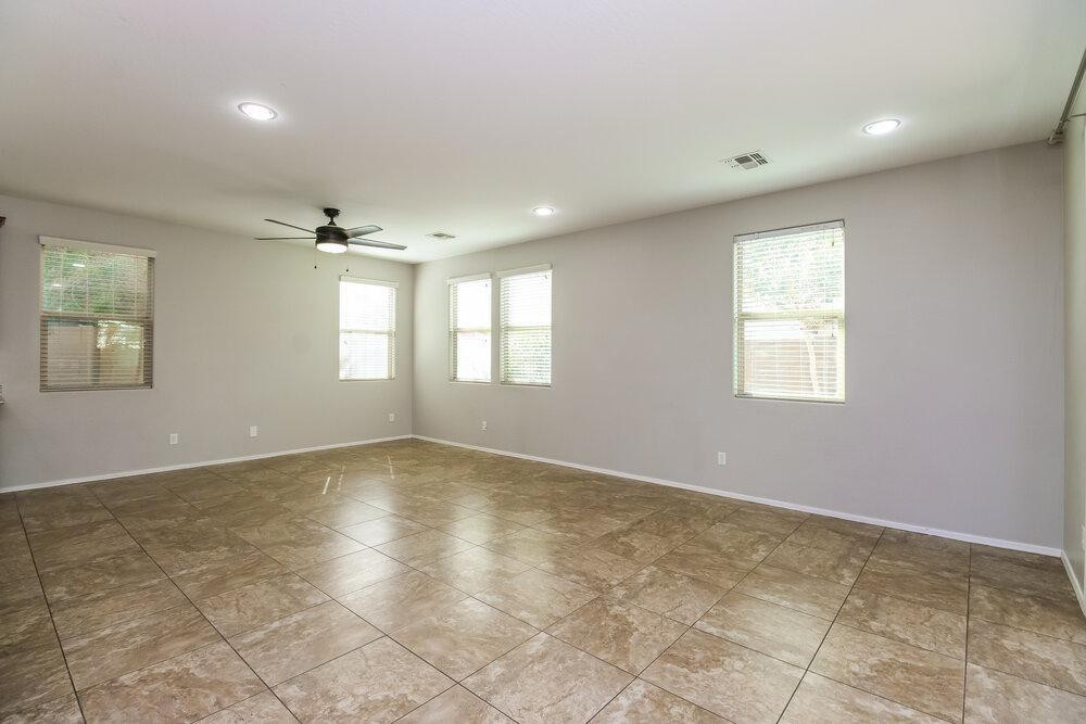 5627 E Adrian Avenue