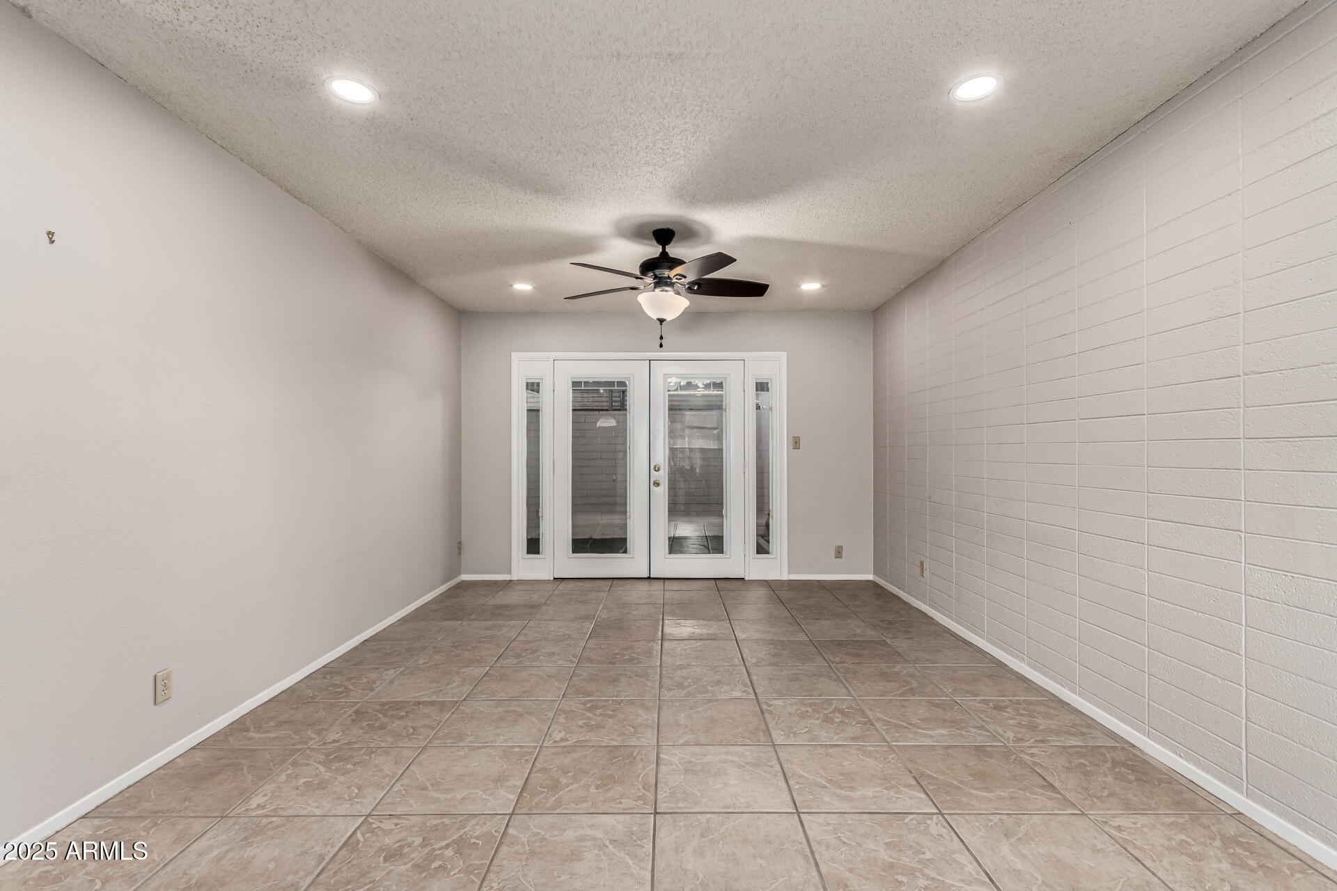 6721 E MCDOWELL Road B314