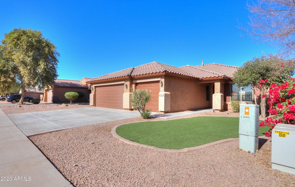 Photo of 45654 W Keller Drive, Maricopa, AZ 85139 (MLS # 6929677)
