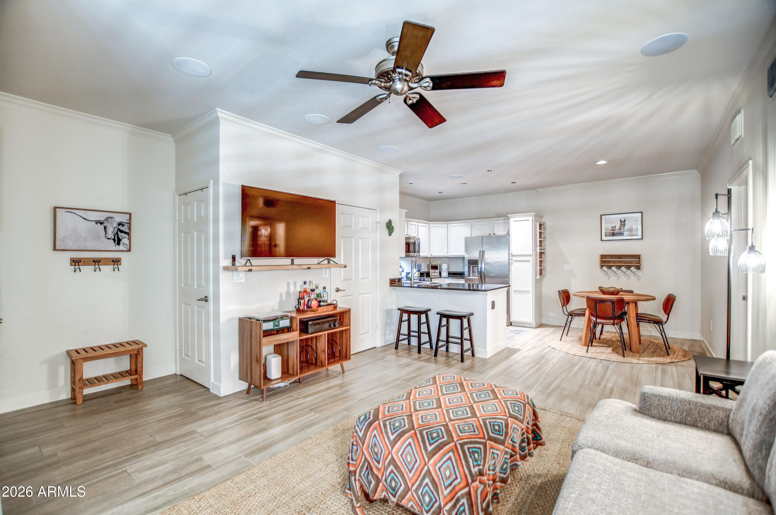 7009 E Acoma Drive 1035