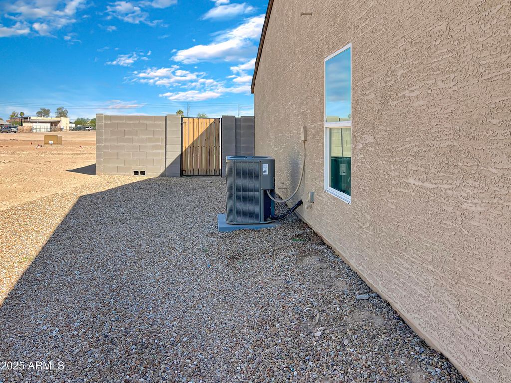 Photo of 15403 S Patagonia Road, Arizona City, AZ 85123 (MLS # 6926607)