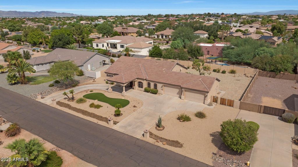 Photo of 12804 W Georgia Avenue, Litchfield Park, AZ 85340 (MLS # 6921203)