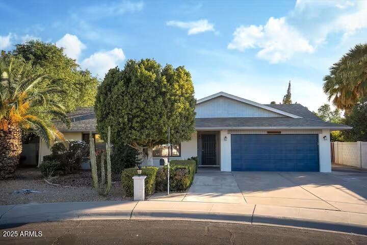7412 S ELM Street