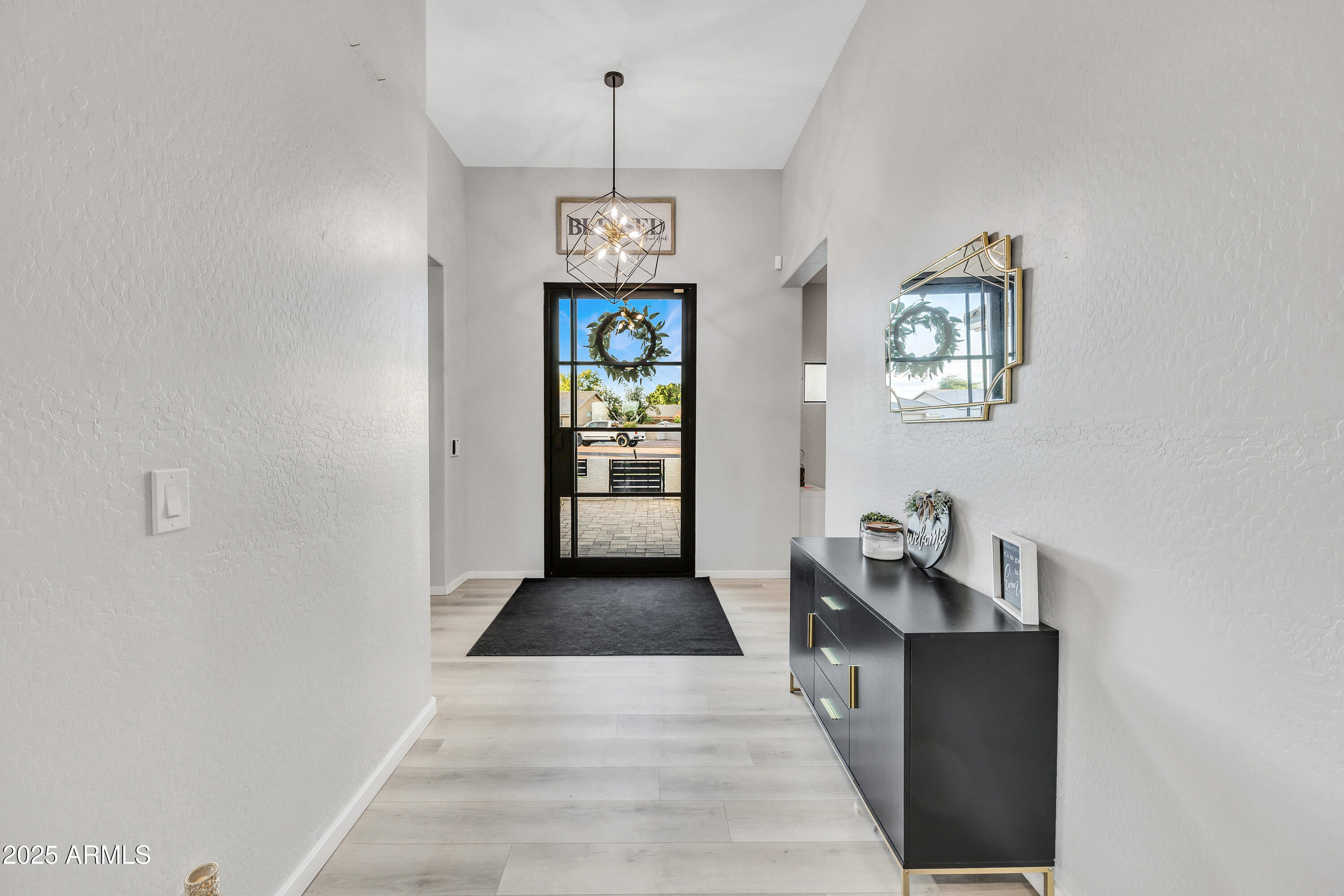 9415 W ELECTRA Lane