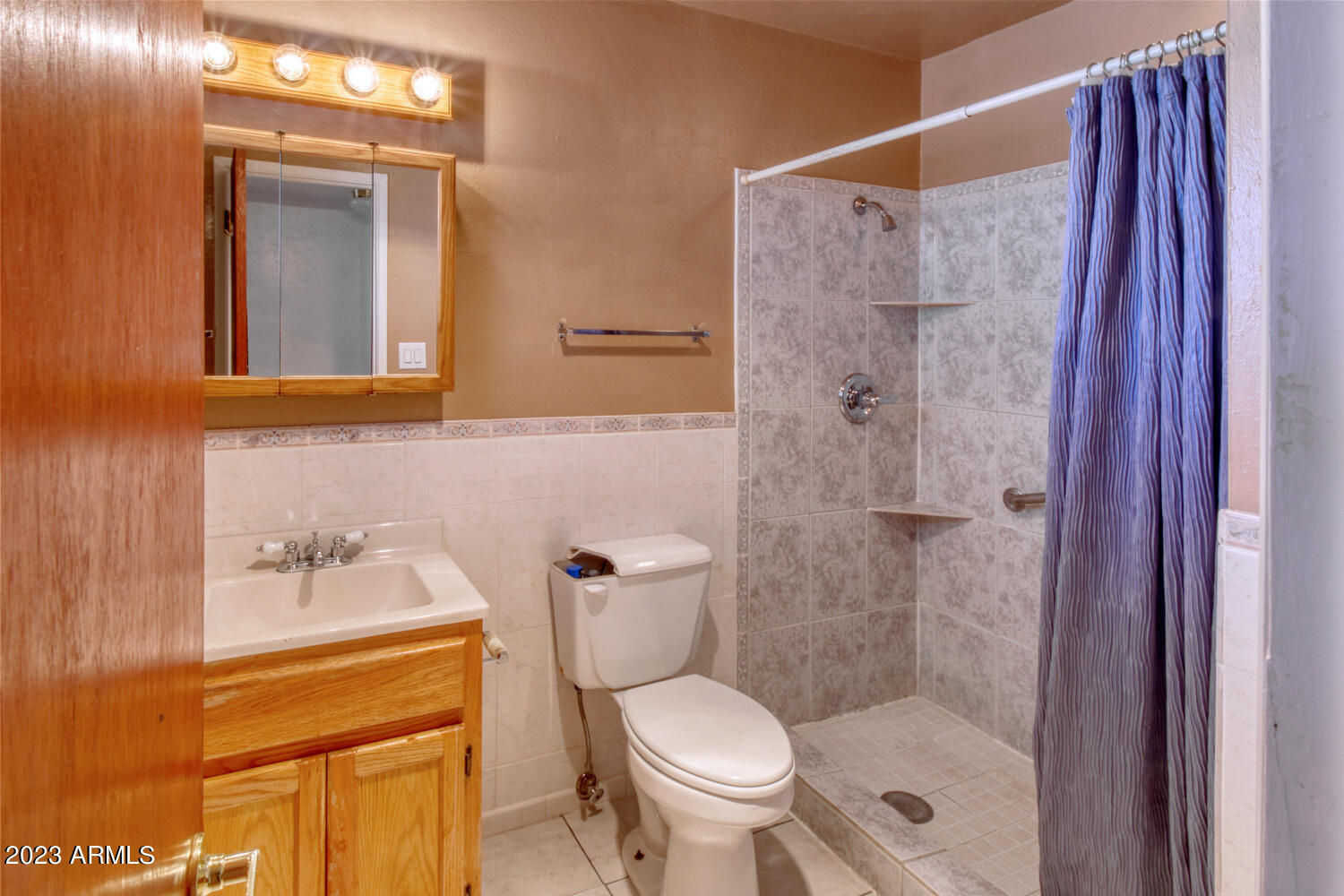 El Coronado Heights - Residential