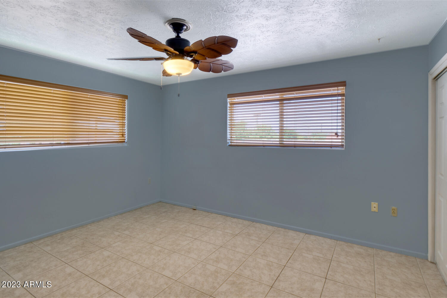 El Coronado Heights - Residential