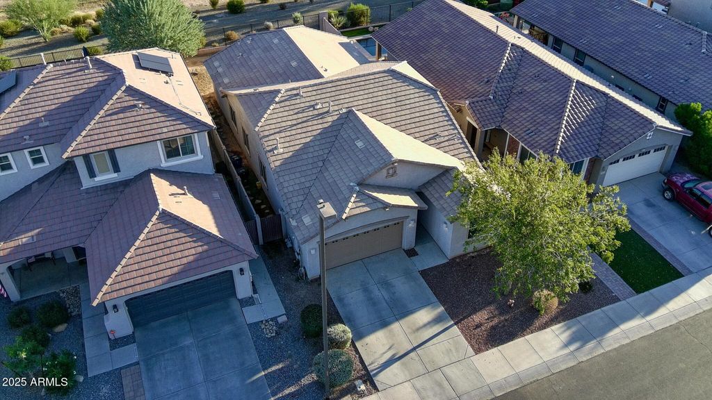 Photo of 3927 E Blue Spruce Lane, Gilbert, AZ 85298 (MLS # 6928196)