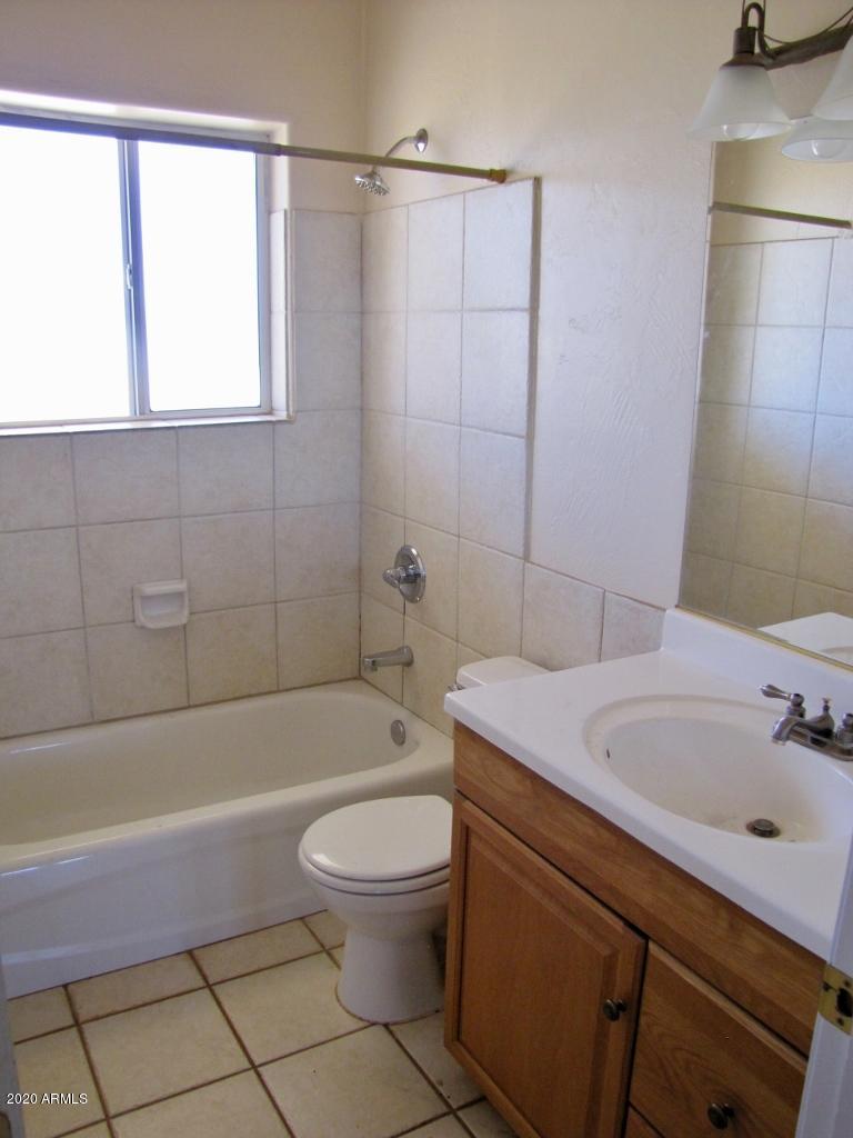 BARBARY ESTATES - Residential Lease