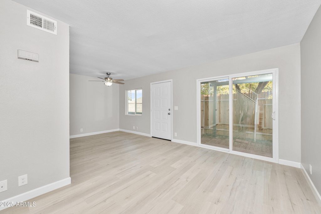 Photo of 286 W Palomino Drive #147, Chandler, AZ 85225 (MLS # 6926825)