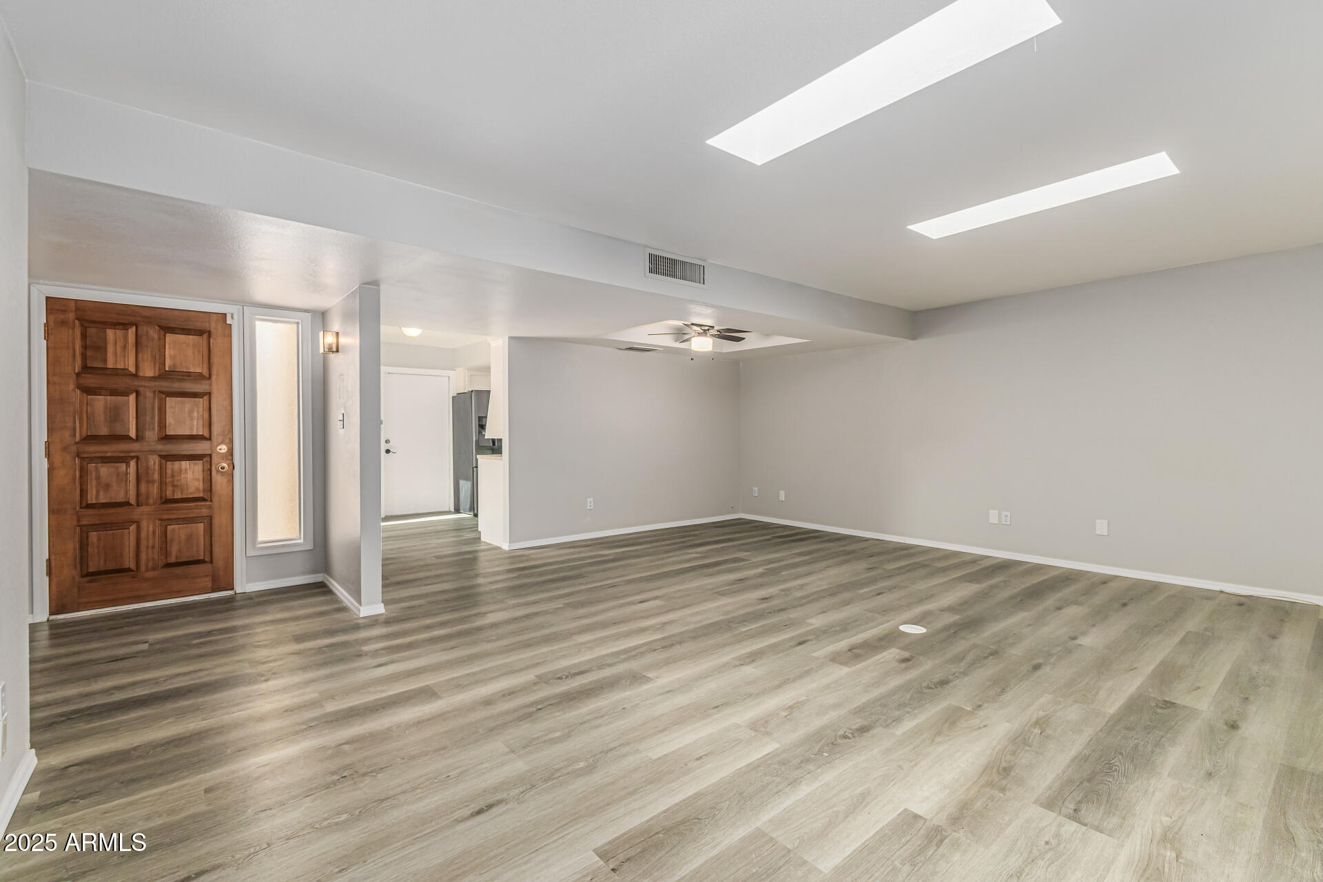 3345 E UNIVERSITY Drive 42