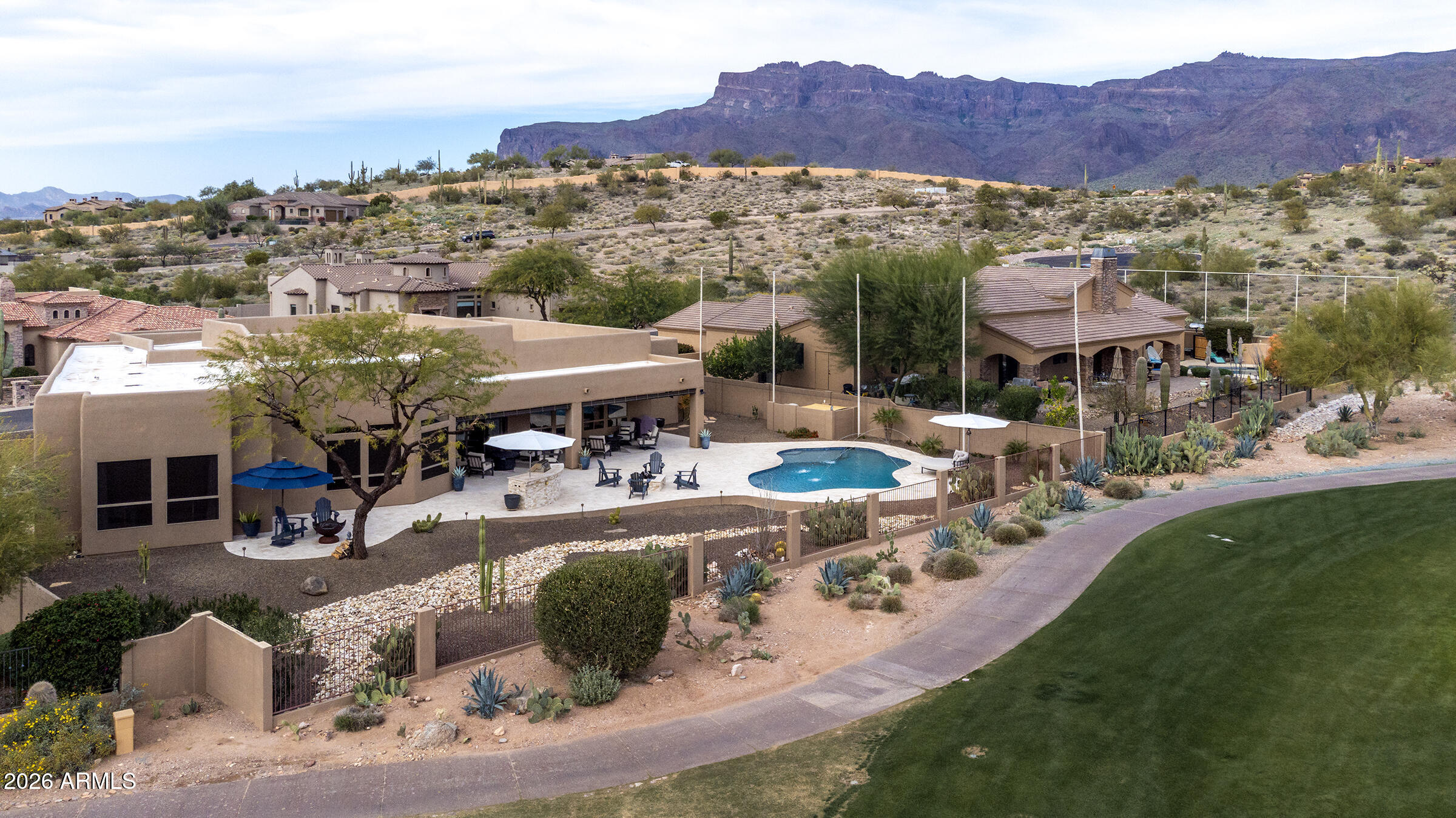QUAIL CANYON AT THE SUPERSTITIONS - Residential