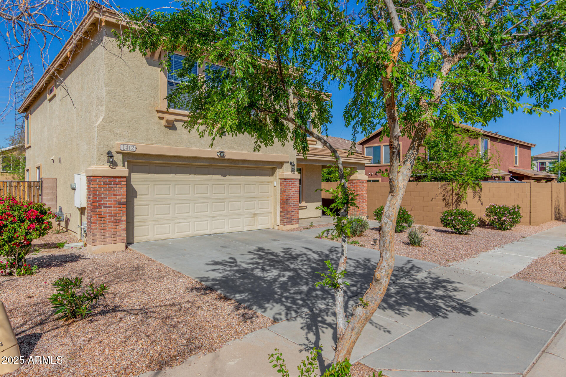 Homes 4 1412 S 120TH Drive