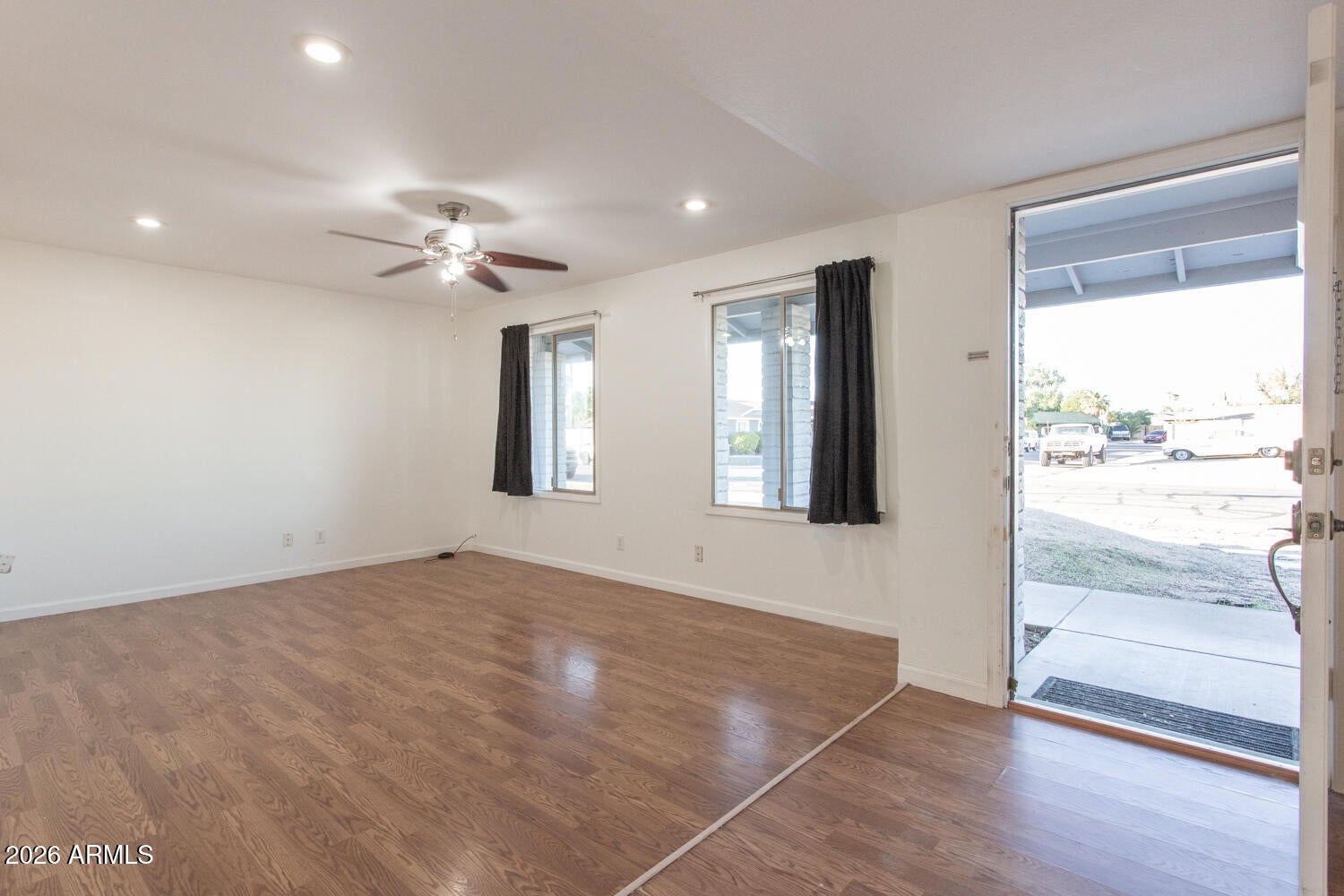 2217 W Topeka Drive