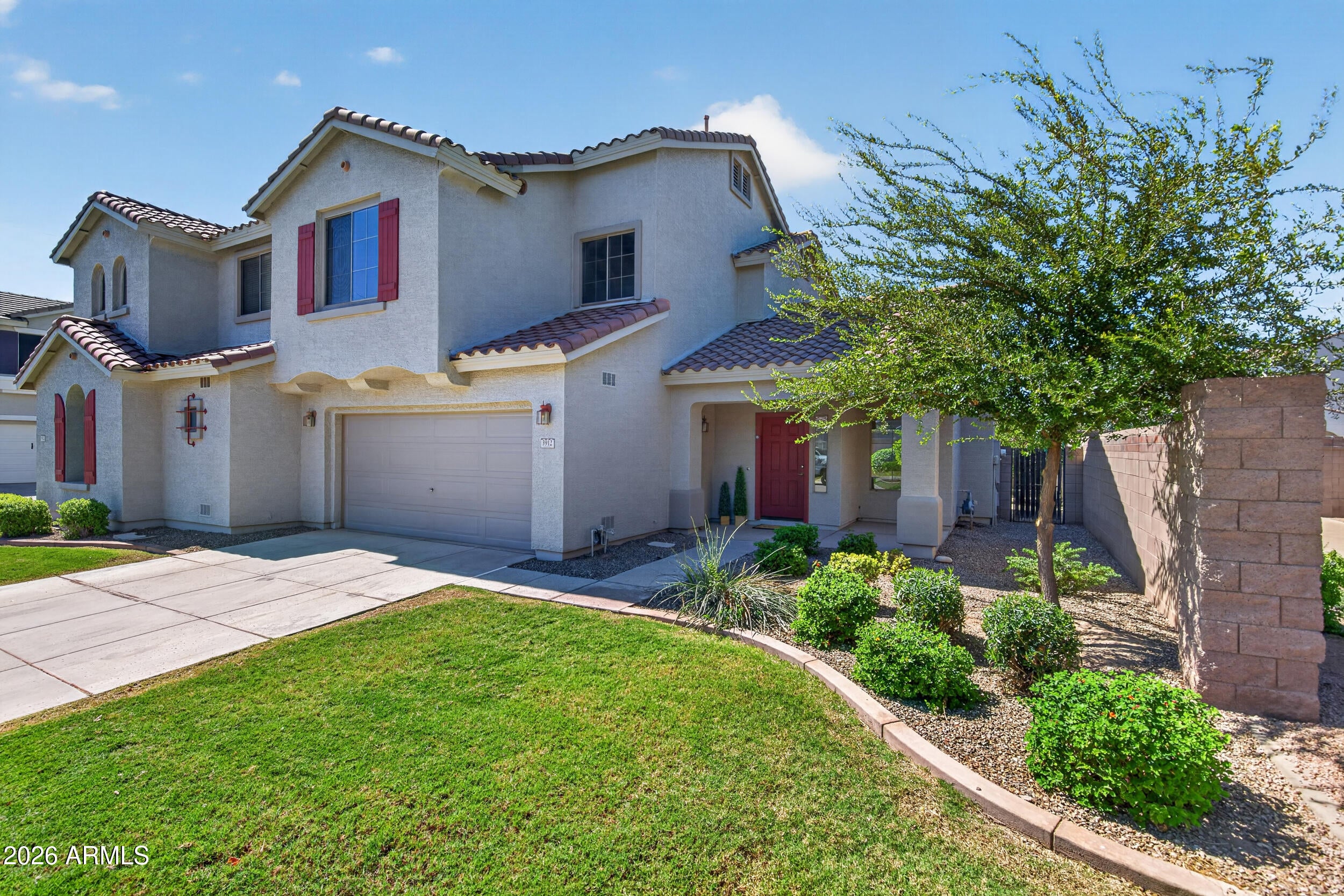 3912 S CROSSCREEK Drive