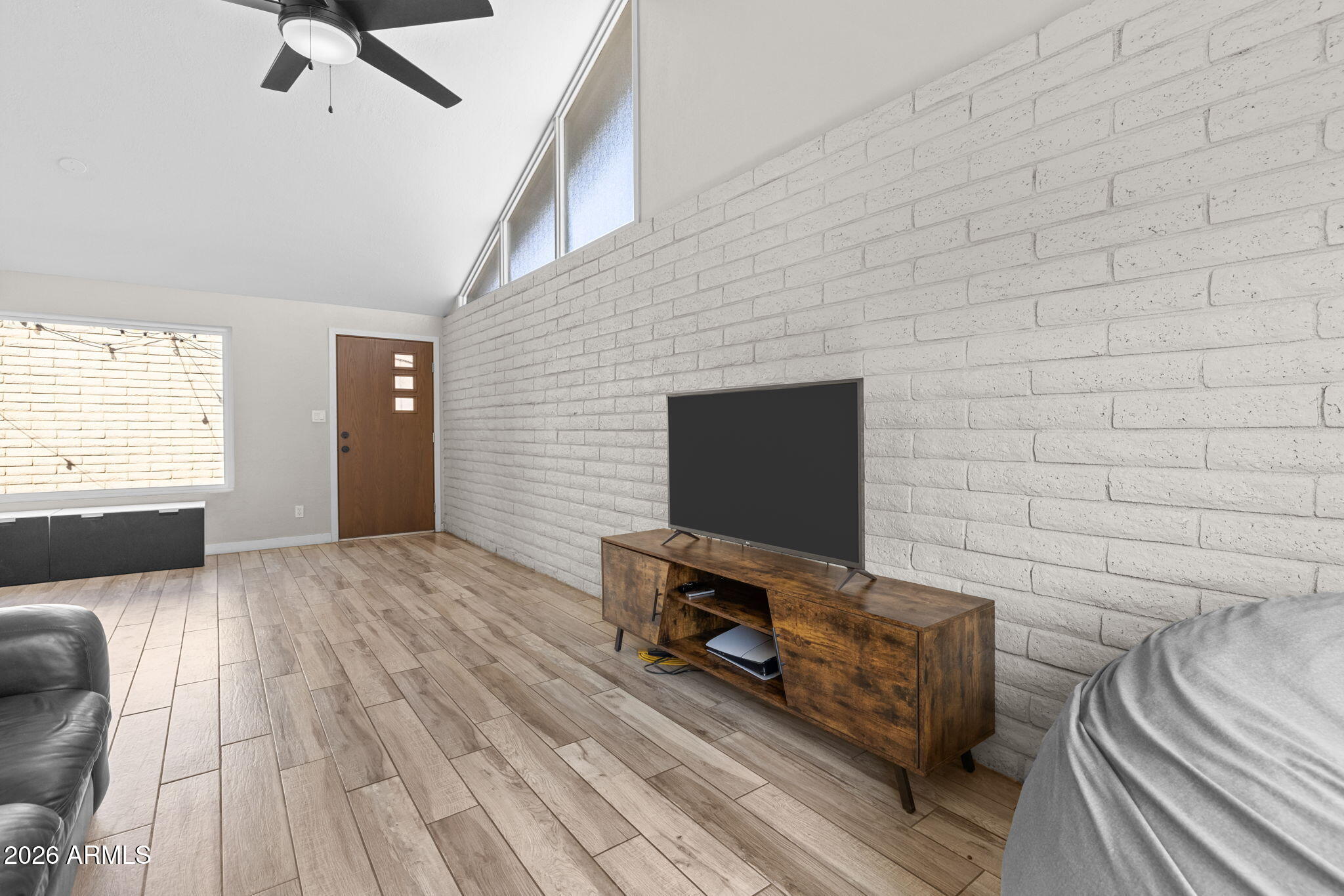 SUNSET NORTH - Residential