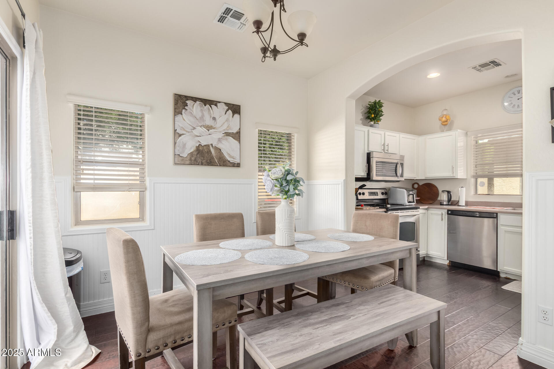 Homes for Sale in Queen Creek Arizona 3 4618 E LAUREL Court