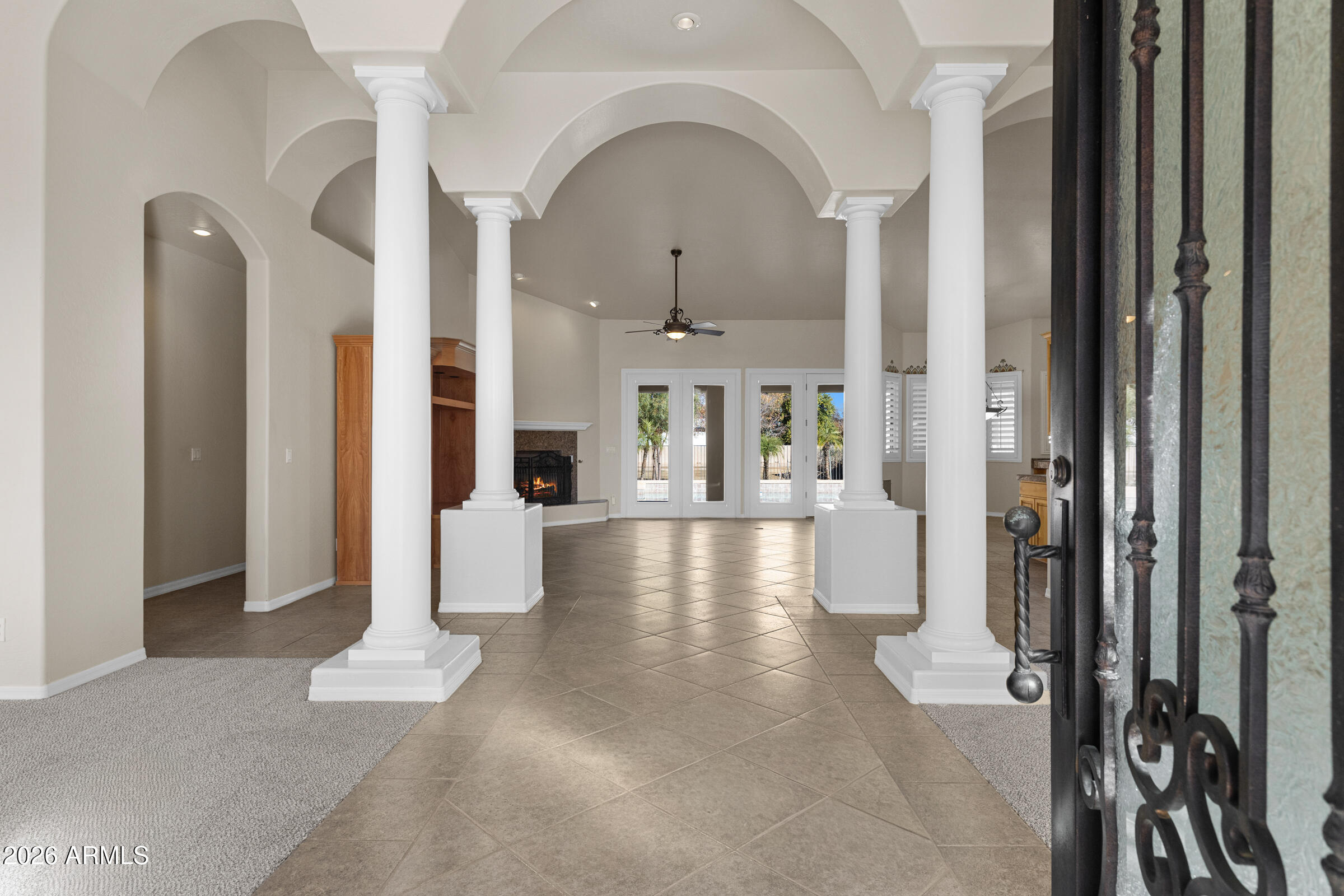 2656 E VIA DEL ARBOLES --