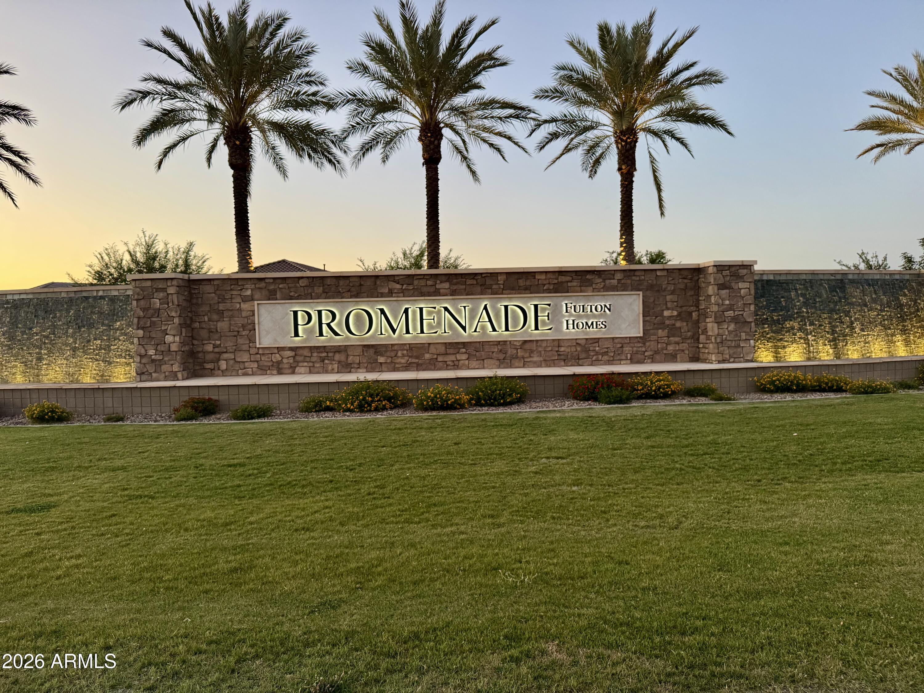 2896 W RAINBOW Drive