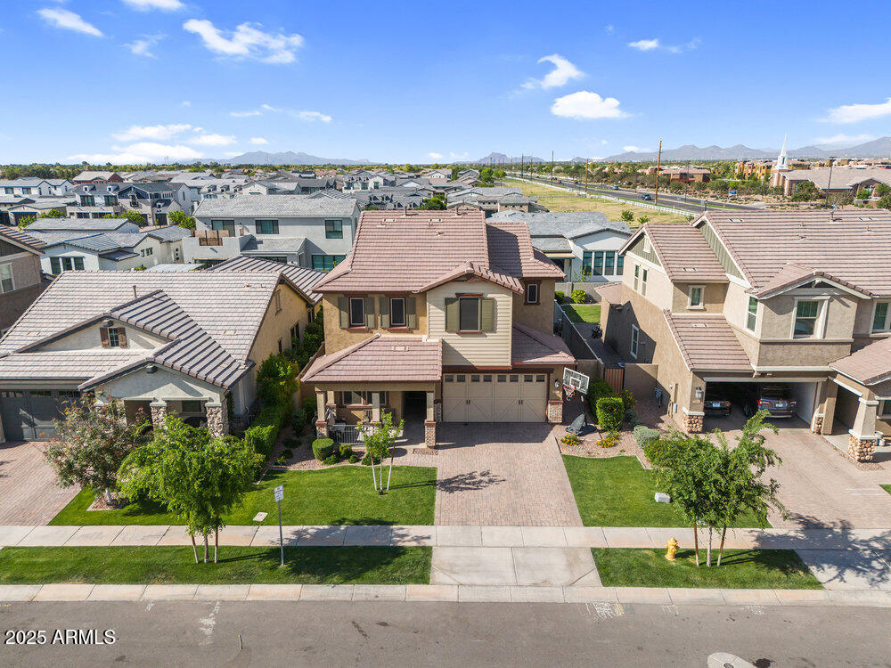 MORRISON RANCH - Residential