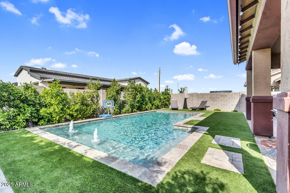 MORRISON RANCH - Residential