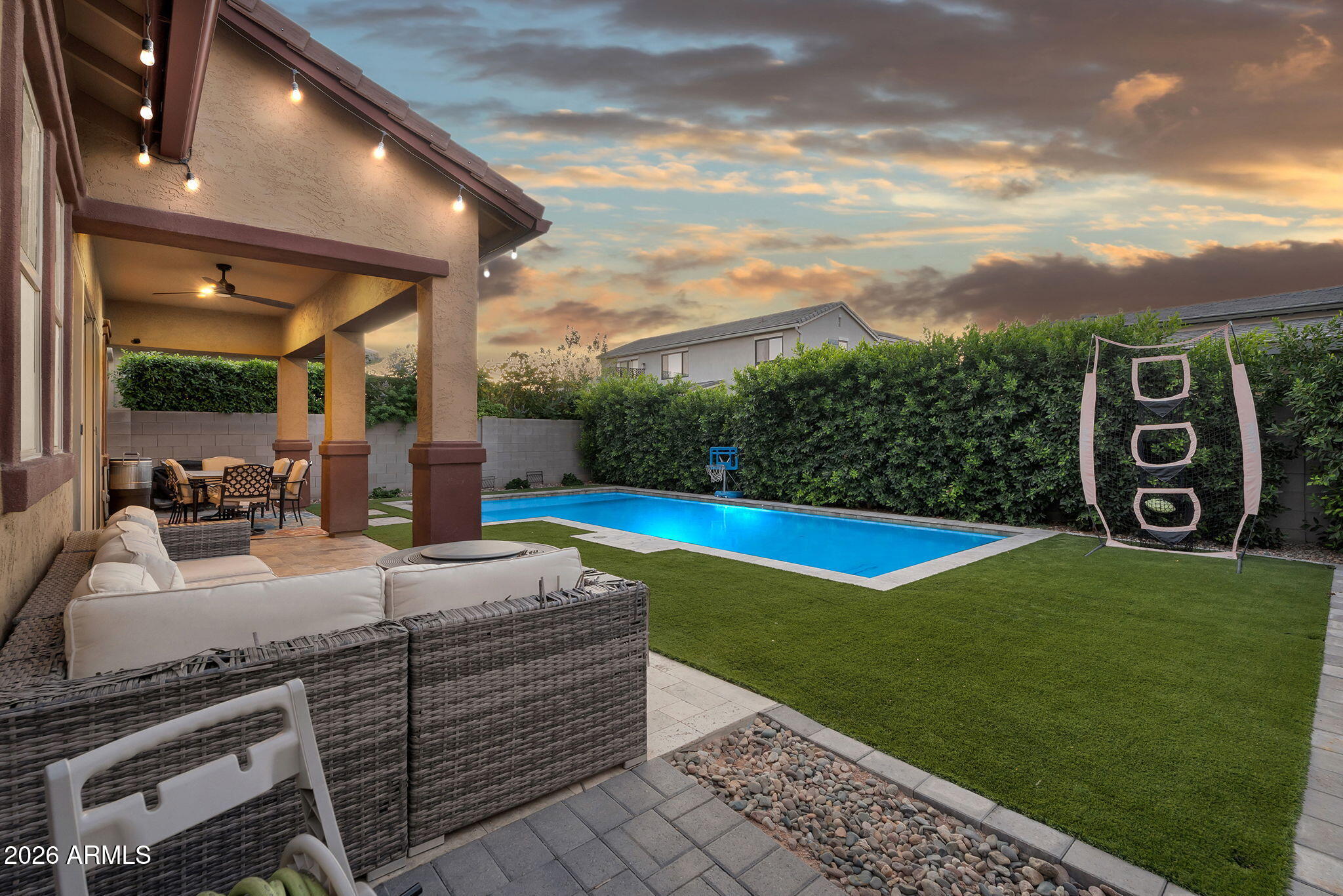 MORRISON RANCH - Residential