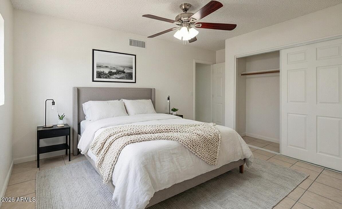 4279 W ROCKWOOD Drive