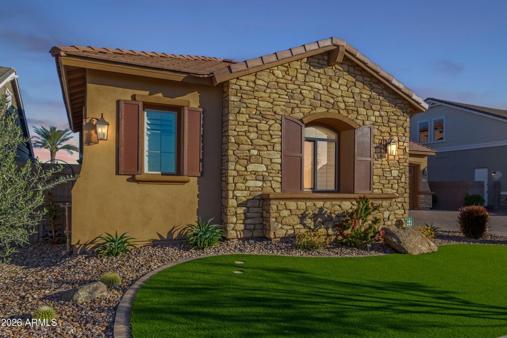 Photo of 22932 E Oriole Way, Queen Creek, AZ 85142 (MLS # 6976136)