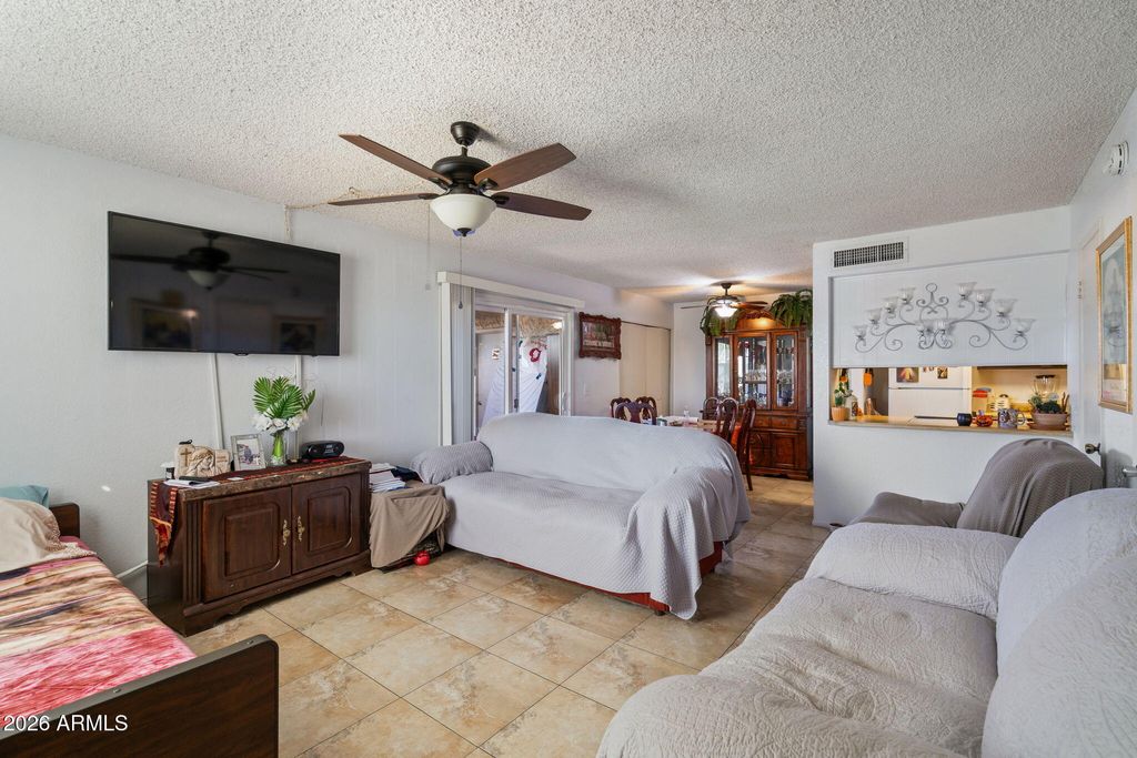 Photo of 7555 N 47th Lane, Glendale, AZ 85301 (MLS # 6995887)