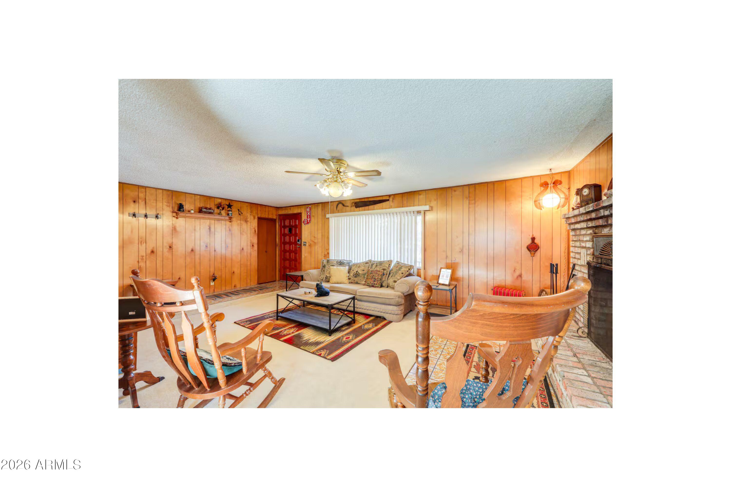429 W STANDAGE Drive