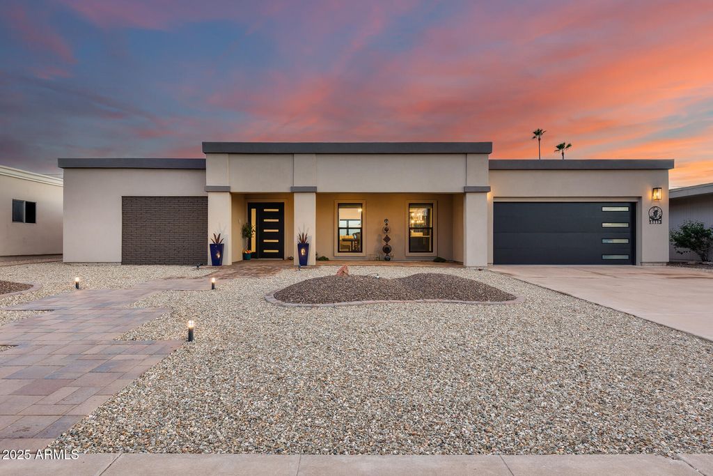 Photo of 11113 W Boswell Boulevard, Sun City, AZ 85373 (MLS # 6931489)